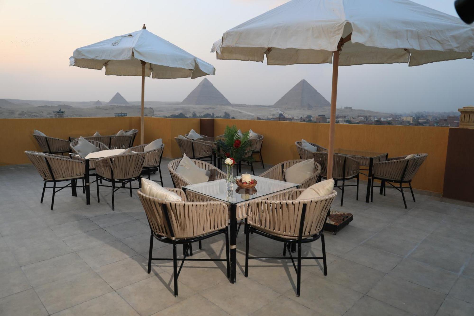 Pyramids Heart Hotel Kafret el-Gabal Exteriér fotografie