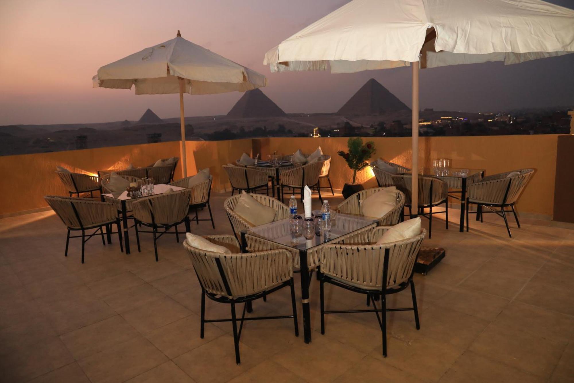 Pyramids Heart Hotel Kafret el-Gabal Exteriér fotografie