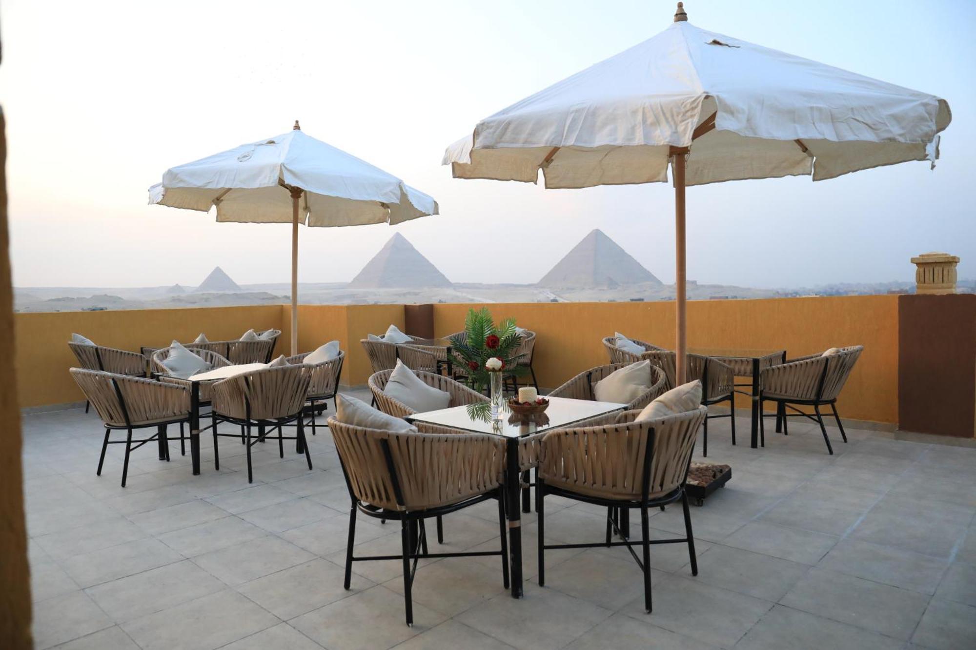 Pyramids Heart Hotel Kafret el-Gabal Exteriér fotografie